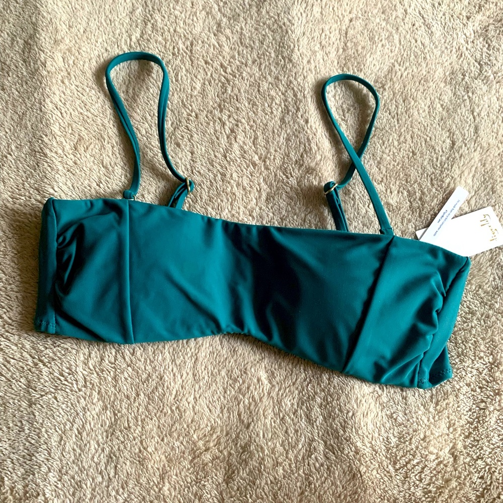 NWT Tiger Lily Bikini Top